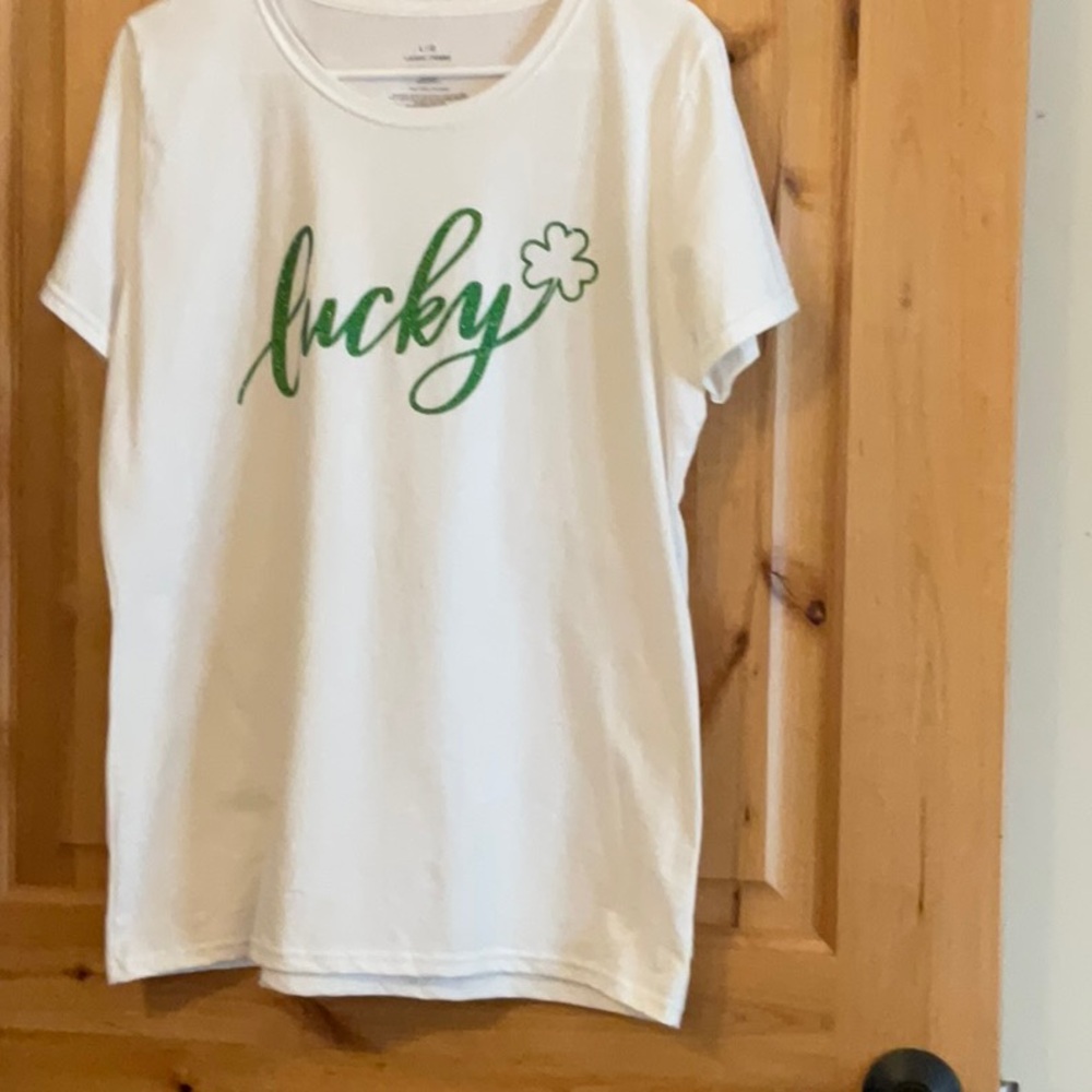 Michaels White and Green Lucky Tee Short Sleeve